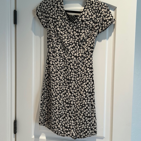 black and white floral dress - Picture 1 of 3